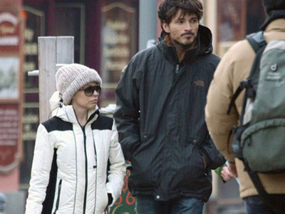 Η καλή νοικοκυρά Kylie Minogue