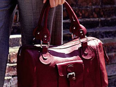 Συνελήφθη μέλος σπείρας που κλέβει τσάντες