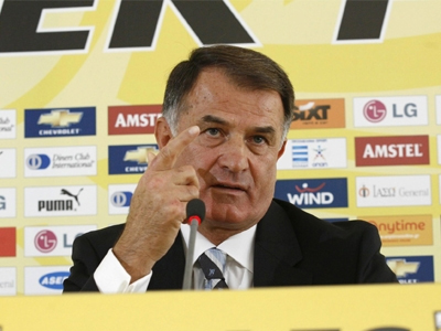 Μπάγεβιτς: Κύπελλο ναι, πρωτάθλημα όχι