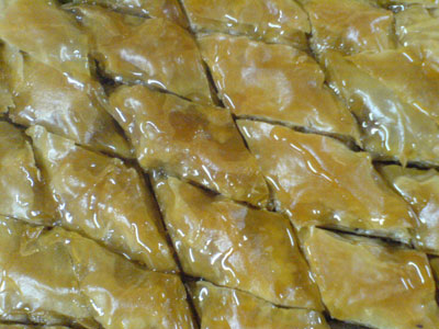 Χωρίς να τον δούμε Γιάννη τον φωνάζουμε…