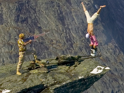 Ισορροπώντας στο κενό