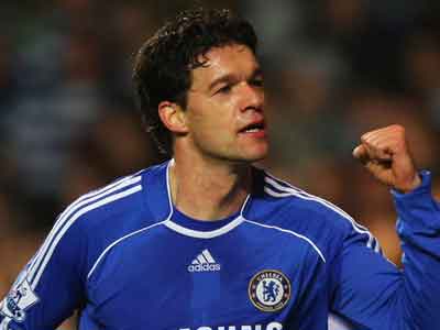 Ανανέωσαν τη συνεργασία τους Chelsea και Ballack