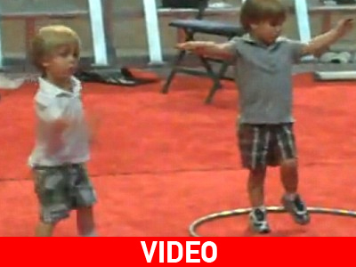 Τα ”μήλα” κάτω από … την Britney