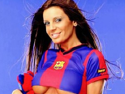 Η… sexy οπαδός της Μπαρτσελόνα