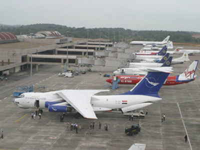 Αναγκαστική προσγείωση αεροσκάφους στην Ινδονησία