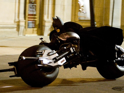 155 εκατομμύρια δολάρια για τον “Σκοτεινό Ιππότη”