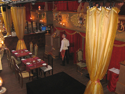 Εστιατόριο σερβίρει φαγητό… τζάμπα