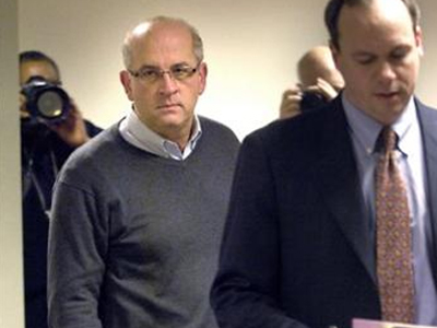 Δήμαρχος συνελήφθη για παιδεραστία