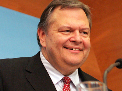 Ύμνος στη … συνεργασία