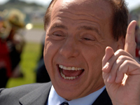 «Δημοψήφισμα» με νικητή τον Berlusconi οι ευρωεκλογές στην Ιταλία