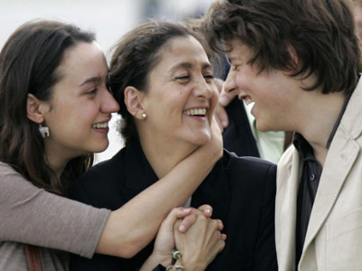 Θεατρικό έργο η ιστορία ομηρίας της Μπετανκούρ