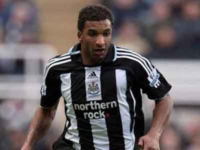 Στο προσκήνιο ο Beye στον Παναθηναϊκό