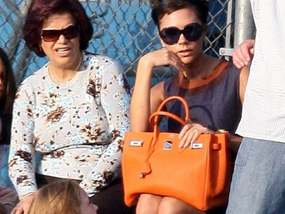 Στο γήπεδο με τσάντα 7.500 δολαρίων