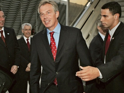 Σκόρπισε τον πανικό ο σωματοφύλακας του Μπλερ