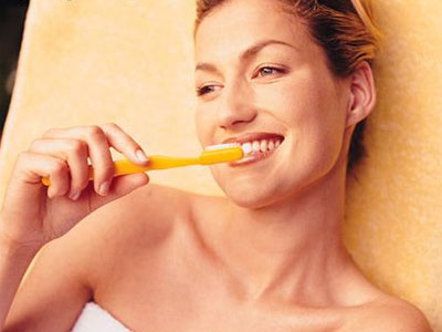 Πώς να βουρτσίζετε σωστά τα δόντια σας