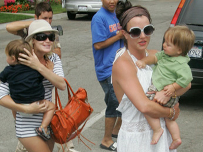 «Φυλακισμένη» αισθάνεται η Μπρίτνεϊ Σπίαρς