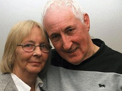 Αδέρφια συναντήθηκαν μετά από 40 χρόνια, ενώ έμεναν δίπλα – δίπλα