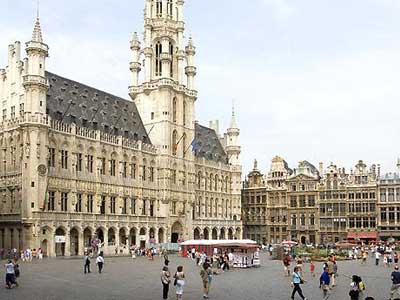 Τον Απρίλιο η σύνοδος Ομοσπονδιών Ελληνικών Κοινοτήτων Ευρώπης