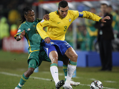 Δια… ποδός Alves η Βραζιλία στον τελικό του Confederations Cup