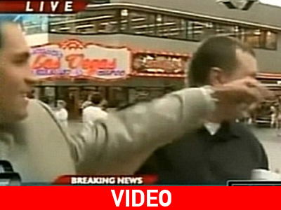 Ρεπόρτερ έδειρε θαυμαστή του Michael Jackson