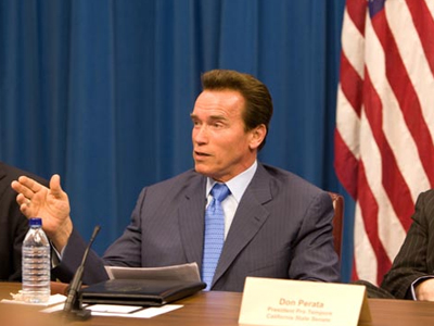 Κρίσιμες ώρες για την οικονομία της Καλιφόρνια