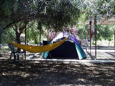 Νεκρός σε κάμπινγκ