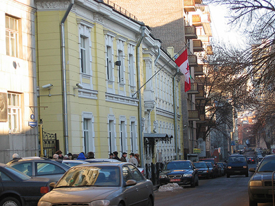 Αντίποινα της Ρωσίας για την απέλαση δύο διπλωματών της από το ΝΑΤΟ