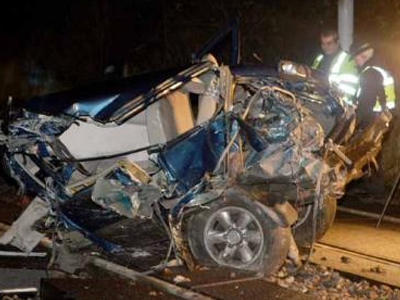 Σύγκρουση τρένων με αυτοκίνητο