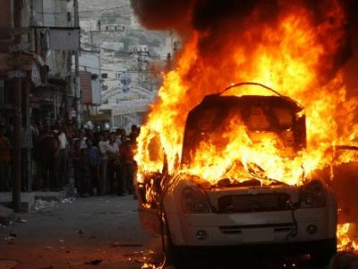 Δεκάδες νεκροί από επίθεση αυτοκτονίας στο Πακιστάν