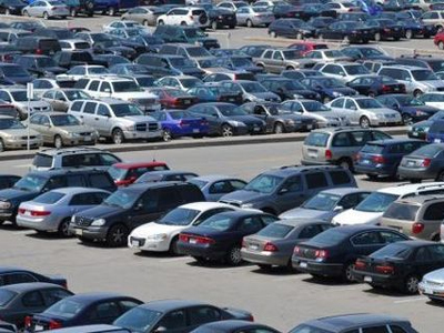 Εκτίναξη δανείων για αγορά αυτοκινήτων τον Απρίλιο