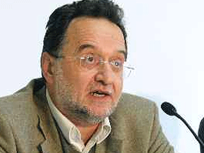 Πάει πλατεία και …η εκκλησία!