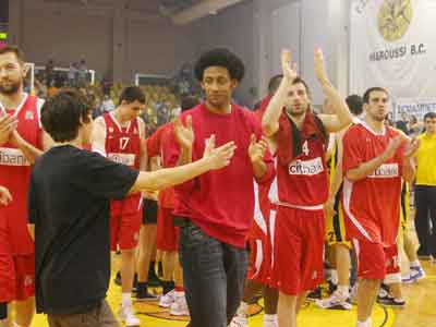 Με Τσίλντρες για την πρόκριση ο Ολυμπιακός, απέναντι στο Μαρούσι