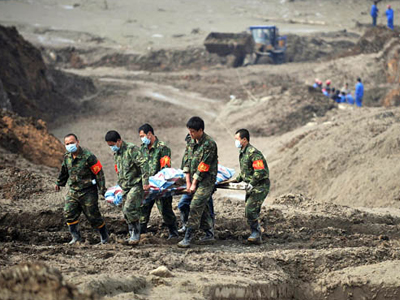 Εξήντα νεκροί από κατολίσθηση στην Κίνα