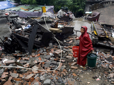 Νέος σεισμός στην Κίνα με δεκάδες νεκρούς