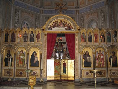 Ιερόσυλοι «άδειασαν» εκκλησίες στα Ιωάννινα