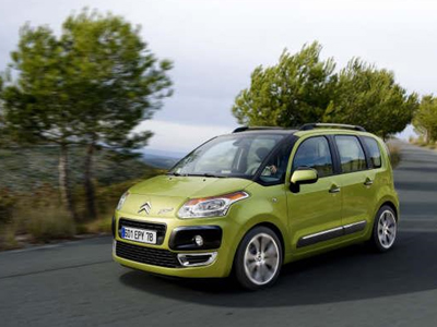 Το ντεμπούτο της CITROËN DS στο σαλόνι της Γενεύης 2009