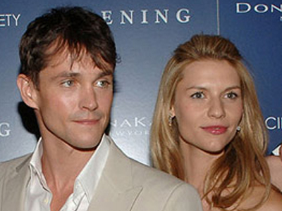 Αρραβωνιάστηκε η Κλαίρ Ντέινς