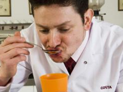 Ασφάλισε … τη γλώσσα του