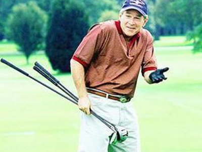 Πόνο στον ώμο έχει ο “υπερδραστήριος” Μπους