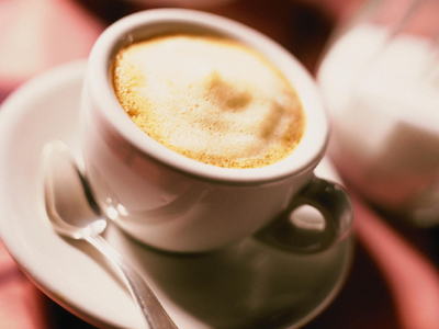 Τσιγάρο πάντα με καφέ για να αποφύγετε το εγκεφαλικό