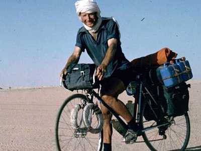 Έκανε το γύρο του κόσμου και σκοτώθηκε στη Βαρυμπόμπη Έκανε το γύρο του κόσμου και σκοτώθηκε στη Βαρυμπόμπη