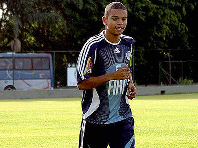 Υπογράφει ο Νταβίντ στον Παναθηναϊκό