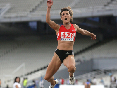 Πρώτη στην Πόλη η Δεβετζή