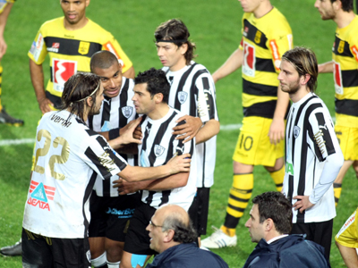 Χωρίς νικητή το επεισοδιακό ντέρμπι της Θεσσαλονίκης