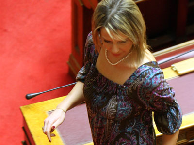 Η τρικυμία της Παπακώστα