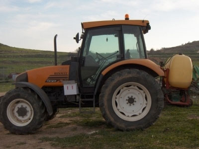 Νεαρός παρασύρθηκε από τρακτέρ και έχασε τη ζωή του