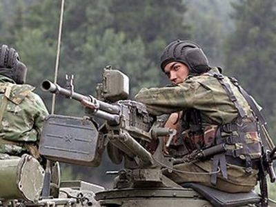 Χωρίς στολές και πυρομαχικά ο Στρατός, καταγγέλλει το ΠΑΣΟΚ