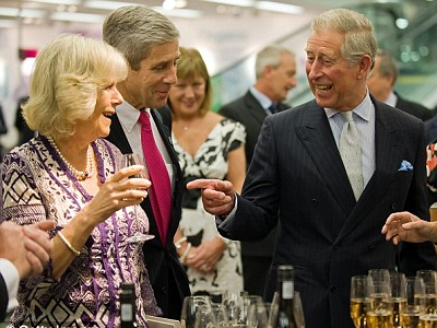 Η αδυναμία του Κάρολου στις… κάλτσες