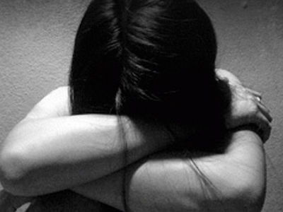 Απέκτησε 7 παιδιά με την κόρη του