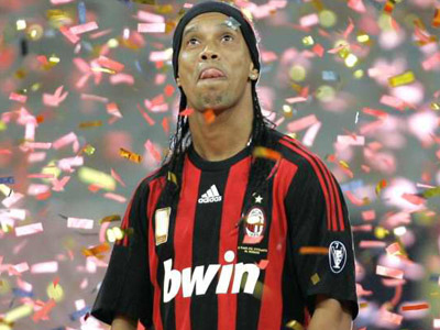 Σε σκληρή δίαιτα ο… υπέρβαρος Ronaldinho